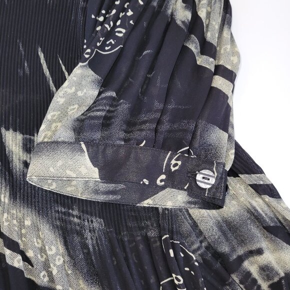Lindi Black & White Abstract Accordion Pleat Tunic Semi Sheer Top Women's Size S - Picture 10 of 15